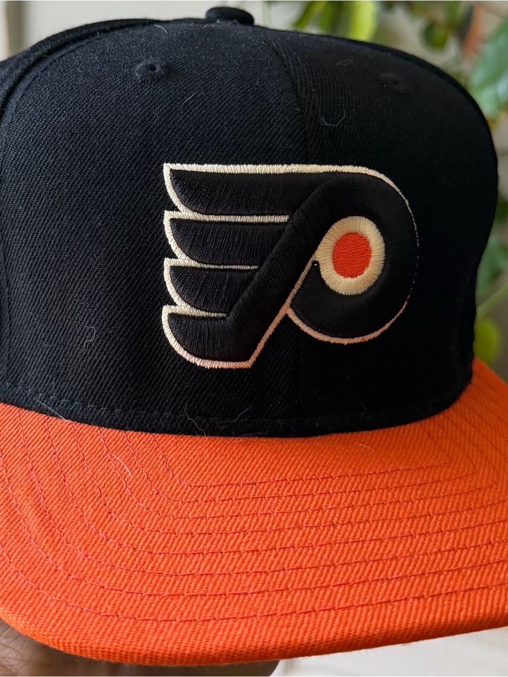 Philadelphia Flyers Reebok NHL 2012 winter classic snapback cap hat